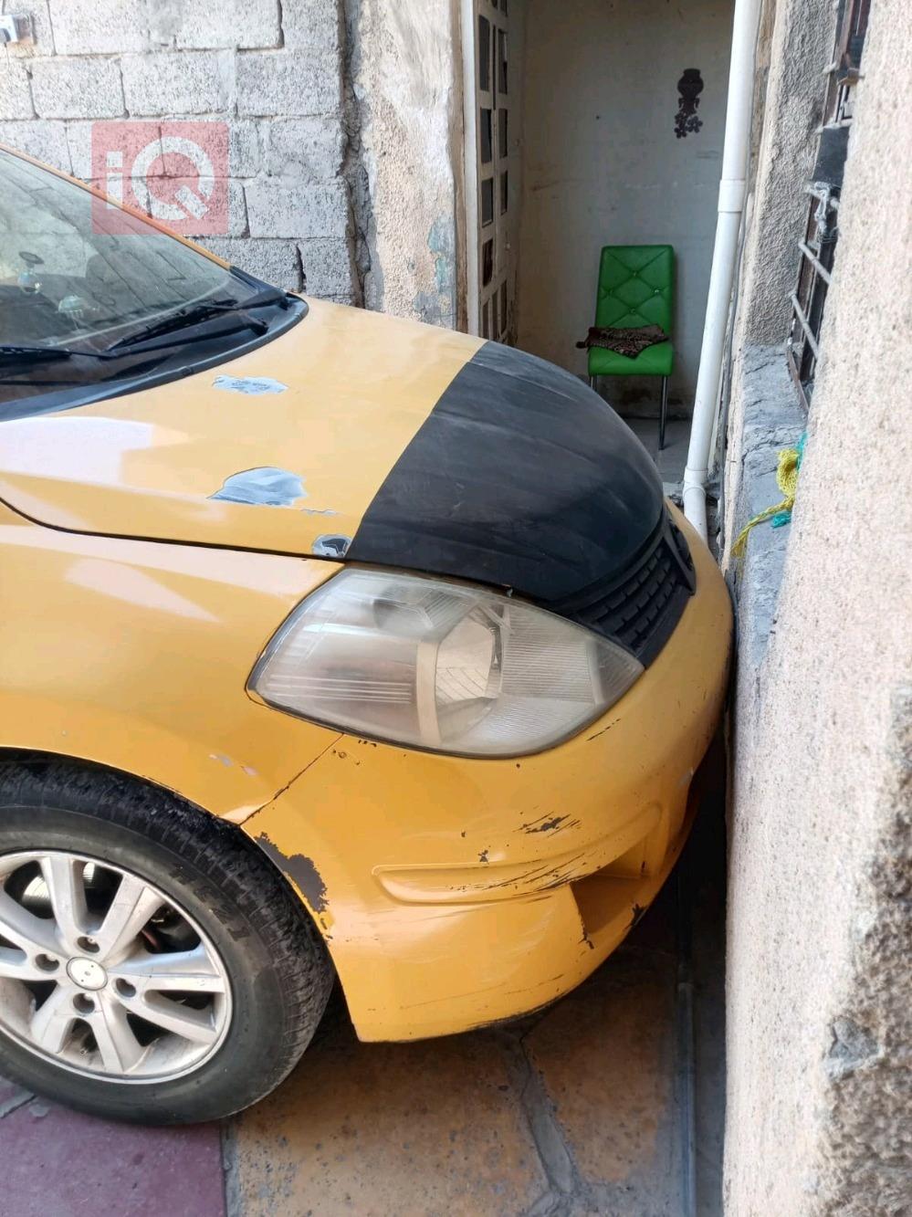 نيسان فيرسا